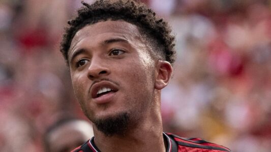 أوناي إيمري يتحدث عن مستقبل جادون سانشو مع أستون فيلا في مؤتمر صحفي