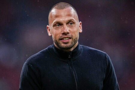 ماوريسيو بوتشيتينو وتيم شيرود يتحدثان عن مستقبل تدريب نادي توتنهام هوتسبير