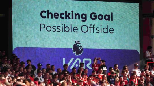 اجتماع اليويفا لمناقشة تقنية الفيديو VAR في كرة القدم الأوروبية