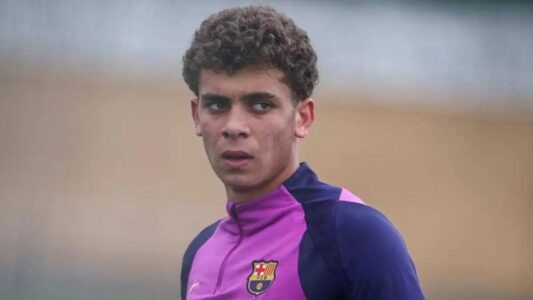 لاعبو فريق برشلونة للشباب تحت 19 عاماً في الدوري الإسباني