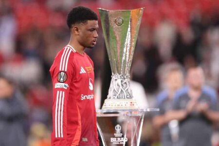 أماد ديالو ومايكل كاريك في تدريبات مانشستر يونايتد